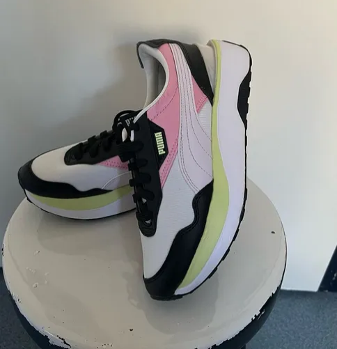 Puma Cruise Rider Baskets pour femmes