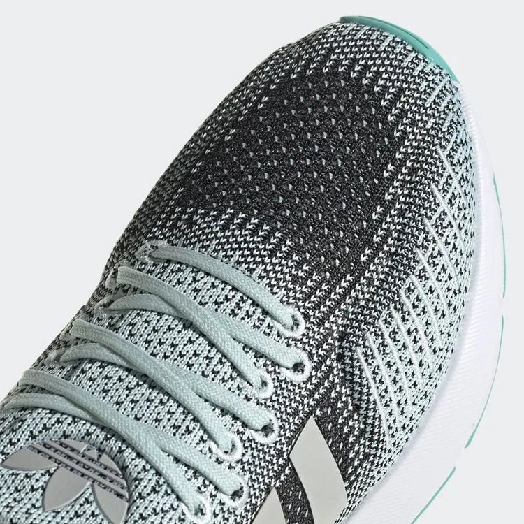 Adidas Chaussure Swift Run 22