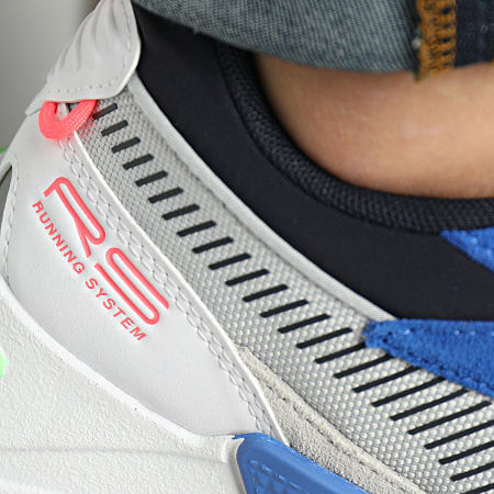 Puma Baskets RS-Z Reinvention