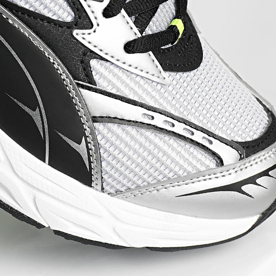 Puma Morphic Athletic