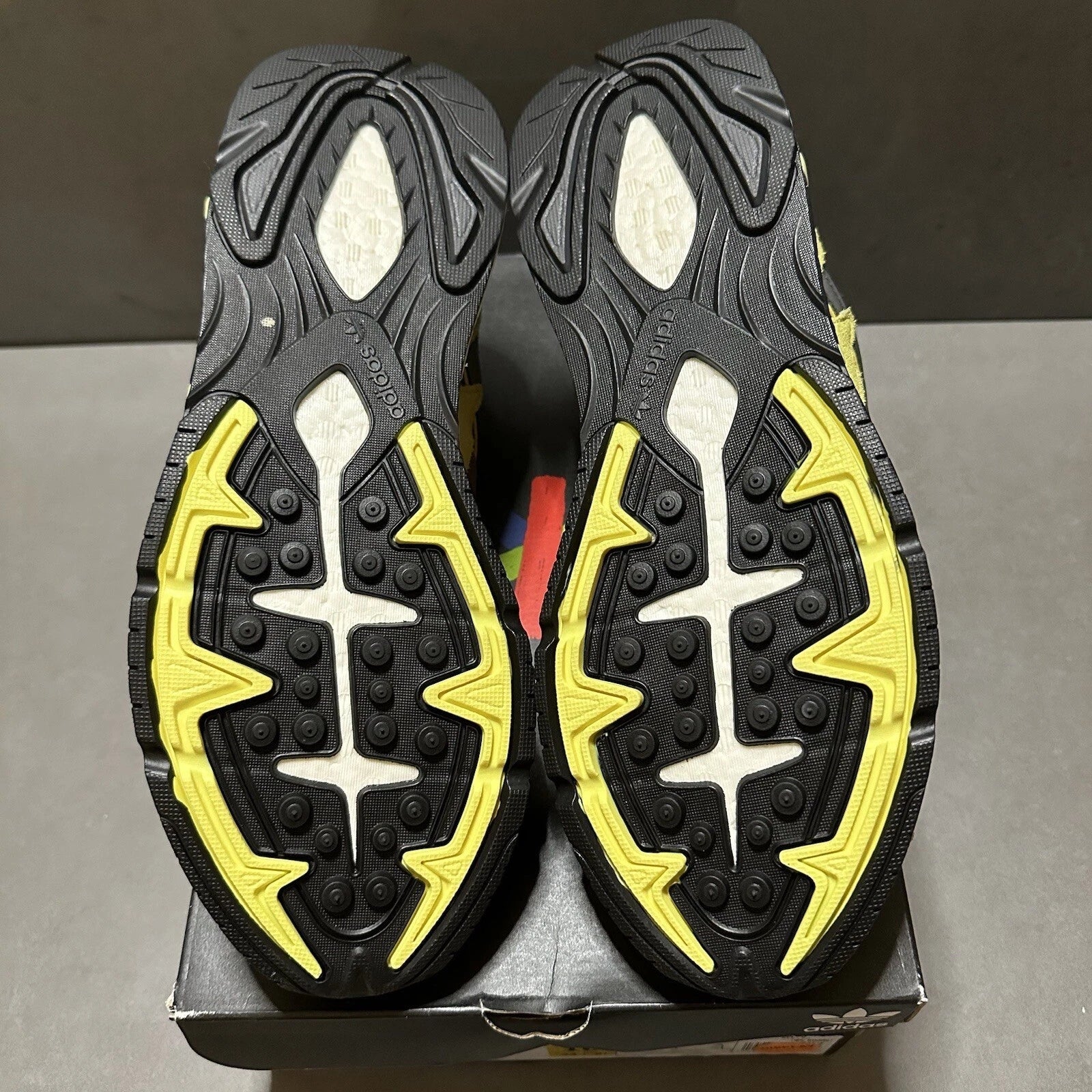 adidas Tresc Run Mossy Green